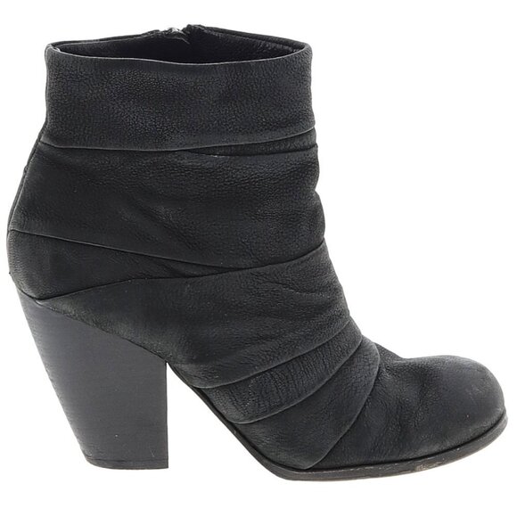 Vince Camuto 'Belta' Leather Ankle boots 7.5 - Picture 3 of 12